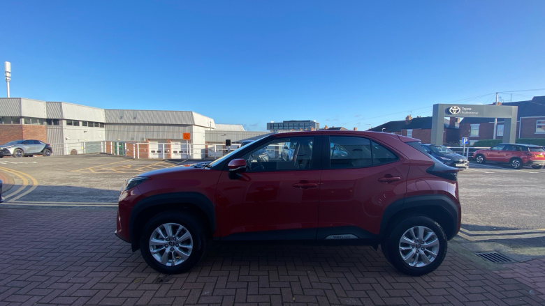 Toyota Yaris Cross 1.5 Hybrid Icon 5dr CVT Hybrid Estate